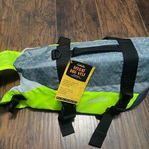 Cabela's Deluxe Dog Flotation Vest (Size M)